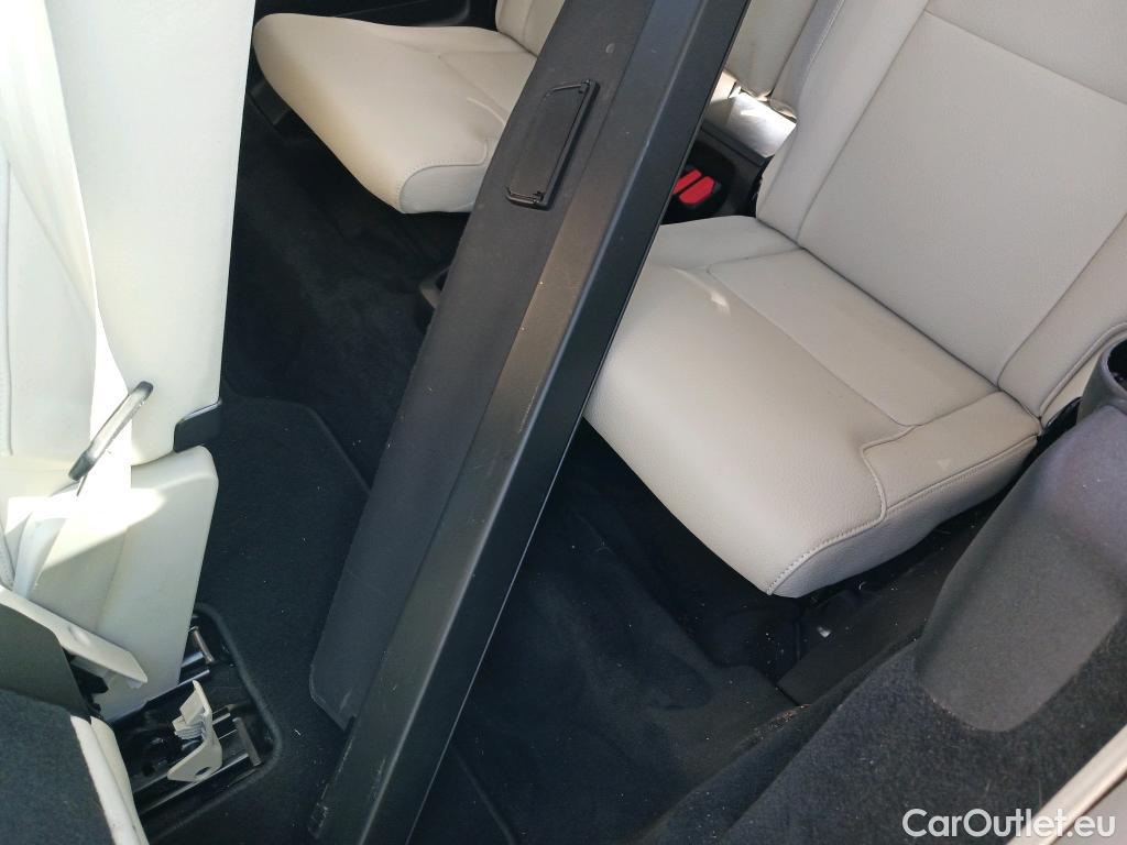  Volvo  XC90 VOLVO  / 2019 / 5P / todoterreno 2.0 B5 D AWD Momentum Pro Auto #41