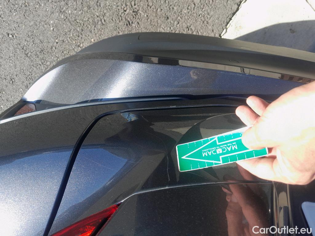  Toyota  C-HR TOYOTA  / 2019 / 5P / todoterreno 1.8 125H Advance #11