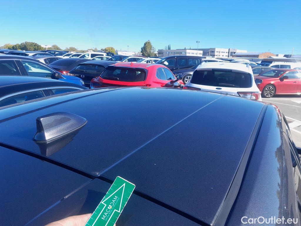  Toyota  C-HR TOYOTA  / 2019 / 5P / todoterreno 1.8 125H Advance #5