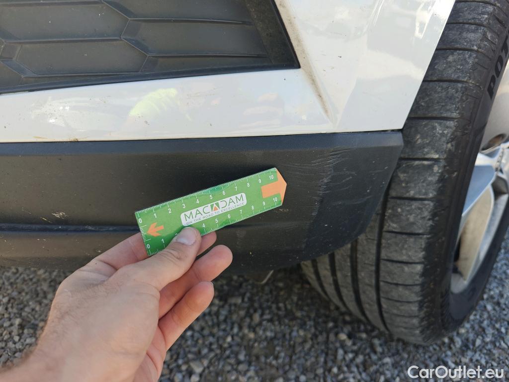  Skoda  Karoq SKODA  / 2017 / 5P / todoterreno 2.0 TDI 110kW (150CV) DSG 4X4 Ambition #16