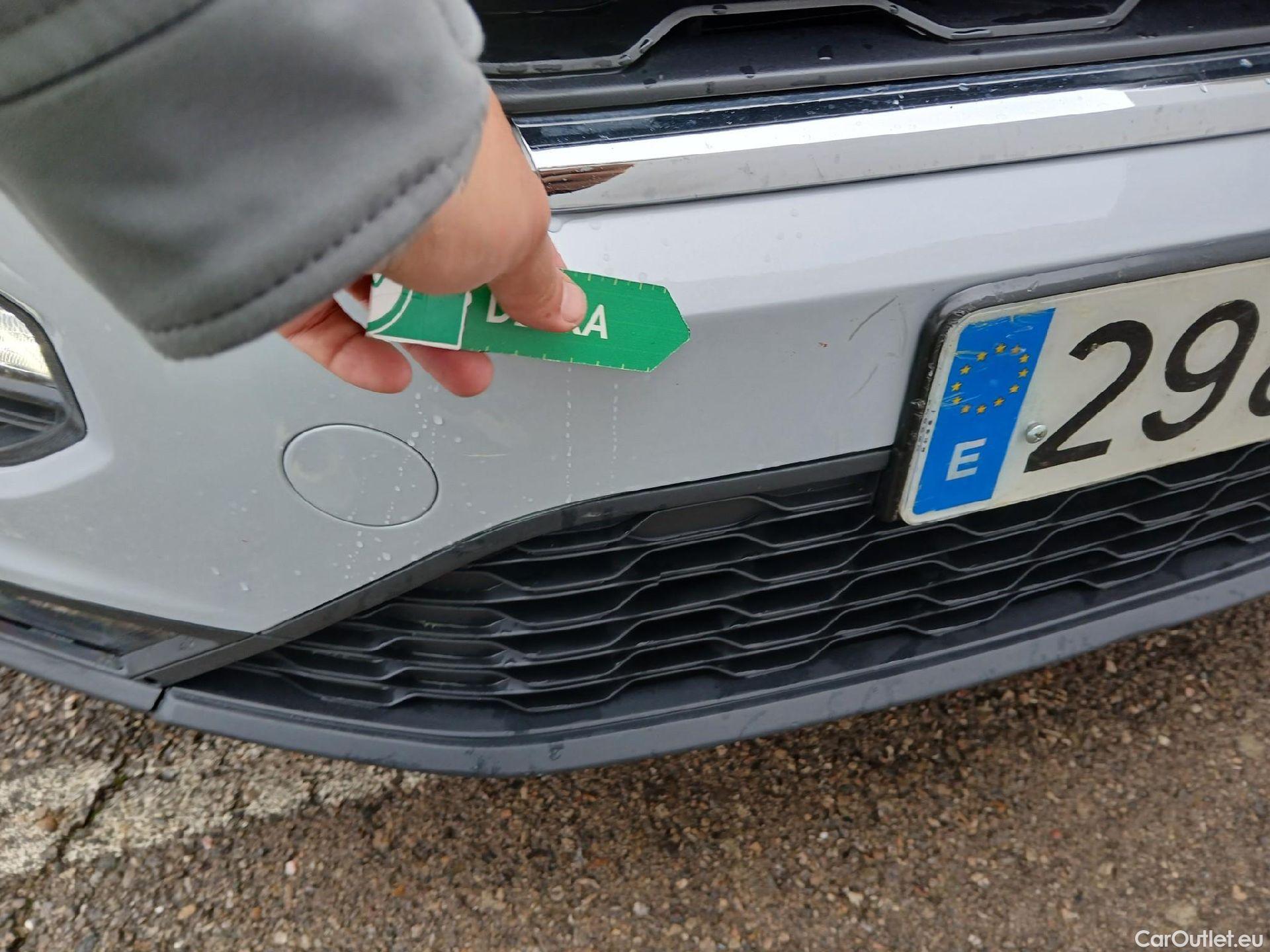  Volkswagen  T-ROC VOLKSWAGEN  / 2017 / 5P / todoterreno Edition 1.0 TSI 85kW (115CV) #10