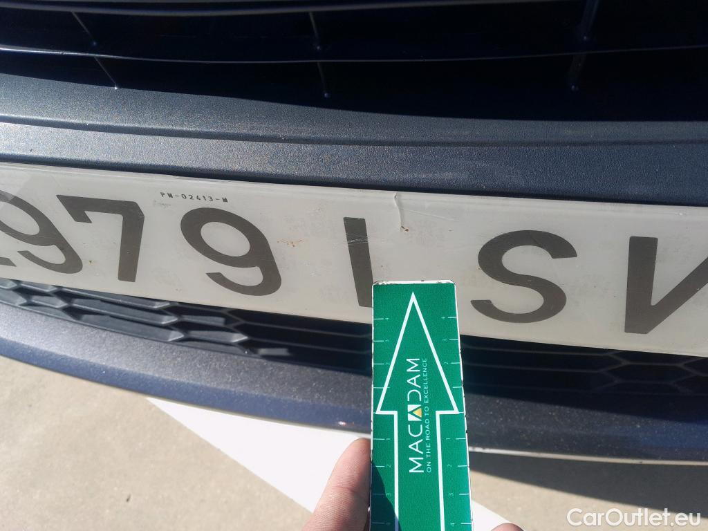  Toyota  C-HR TOYOTA  / 2019 / 5P / todoterreno 1.8 125H Advance #45