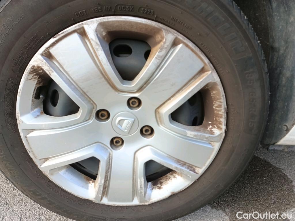  Dacia  Dokker DACIA  / 2013 / 4P / furgón derivado de turismo Van Essential dCi 66kW (90CV) #37