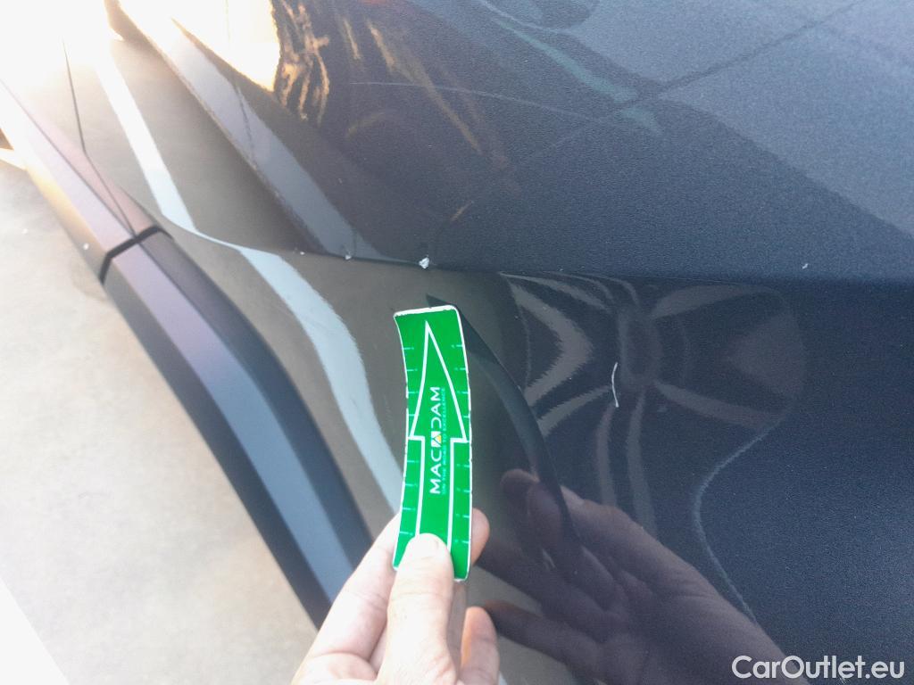  Toyota  C-HR TOYOTA  / 2019 / 5P / todoterreno 1.8 125H Advance #25