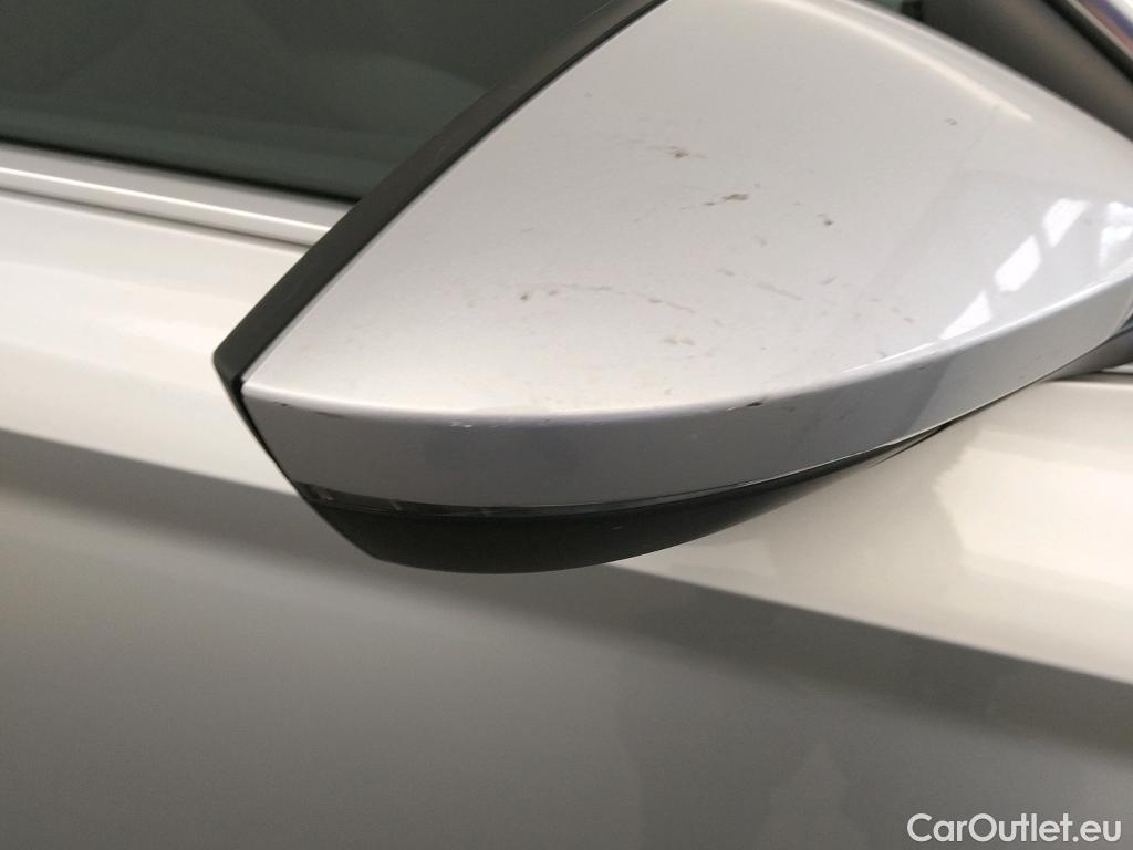  Skoda  Superb SKODA  / 2019 / 5P / berlina con portón 2.0 TDI 110kW (150CV) DSG Ambition #25