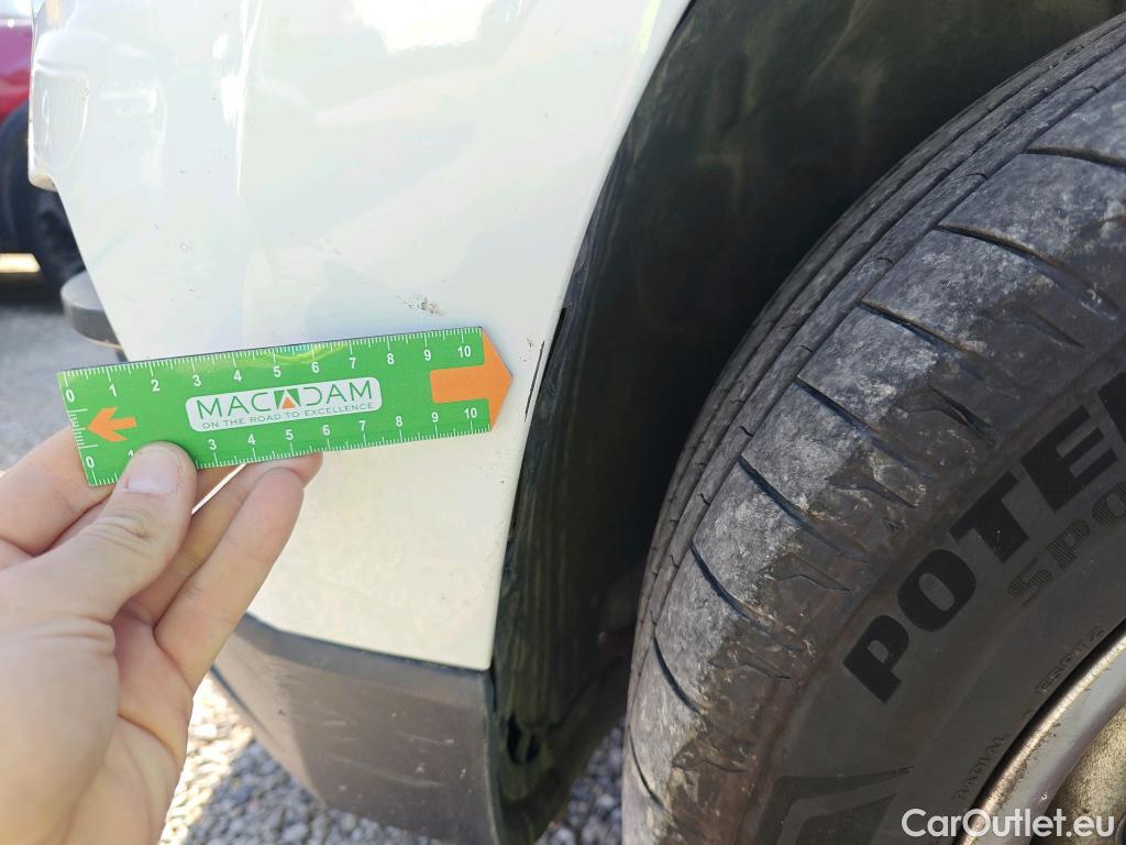  Skoda  Karoq SKODA  / 2017 / 5P / todoterreno 2.0 TDI 110kW (150CV) DSG 4X4 Ambition #32