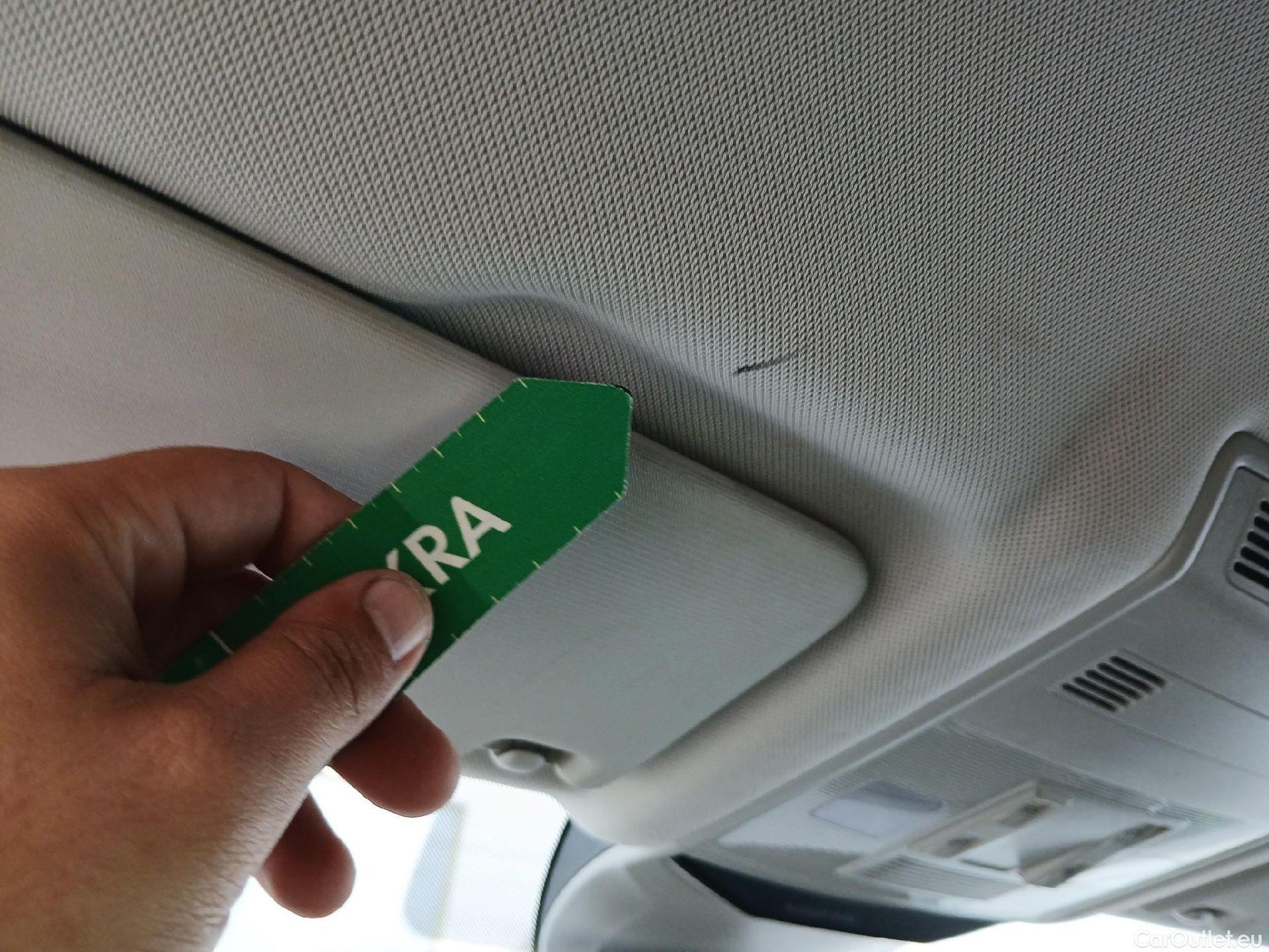  Volkswagen  T-ROC VOLKSWAGEN  / 2017 / 5P / todoterreno Edition 1.0 TSI 85kW (115CV) #1