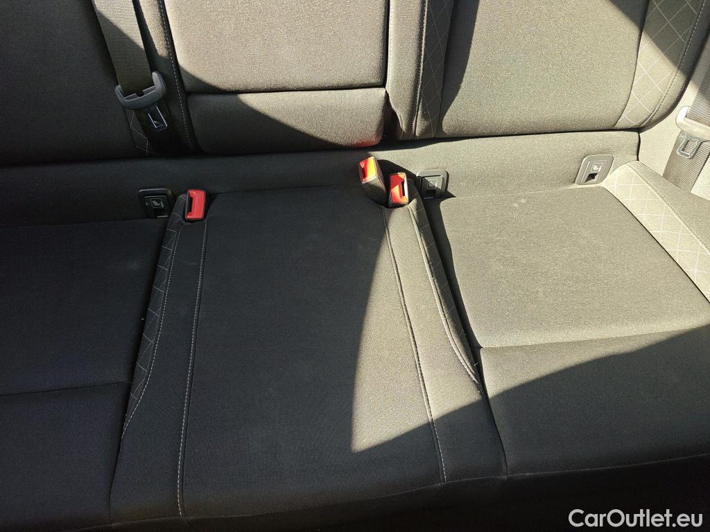  Skoda  Karoq SKODA  / 2017 / 5P / todoterreno 2.0 TDI 110kW (150CV) DSG 4X4 Ambition #50