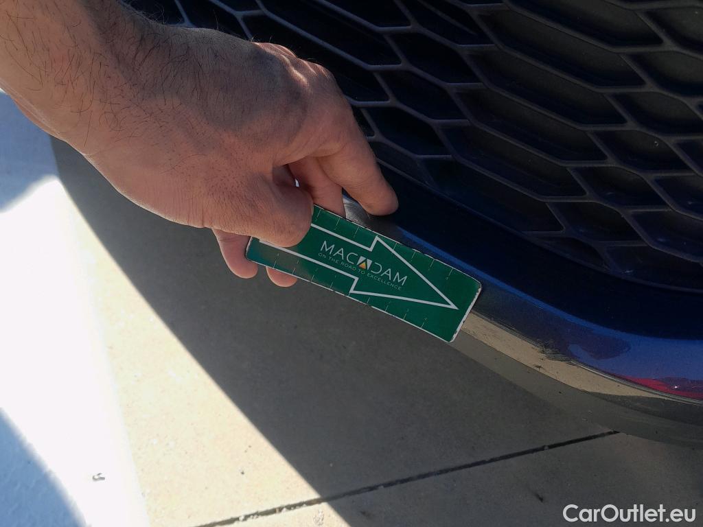  Toyota  C-HR TOYOTA  / 2019 / 5P / todoterreno 1.8 125H Advance #43