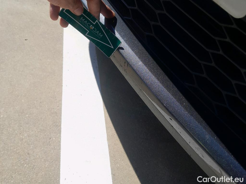  Toyota  C-HR TOYOTA  / 2019 / 5P / todoterreno 1.8 125H Advance #42