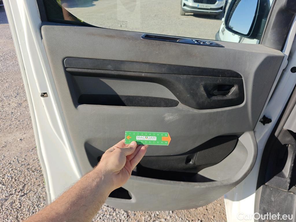  Citroen  Jumpy CITROEN  / 2016 / 4P / furgón Talla M BlueHDi 85KW (115CV) 6v Confort #67