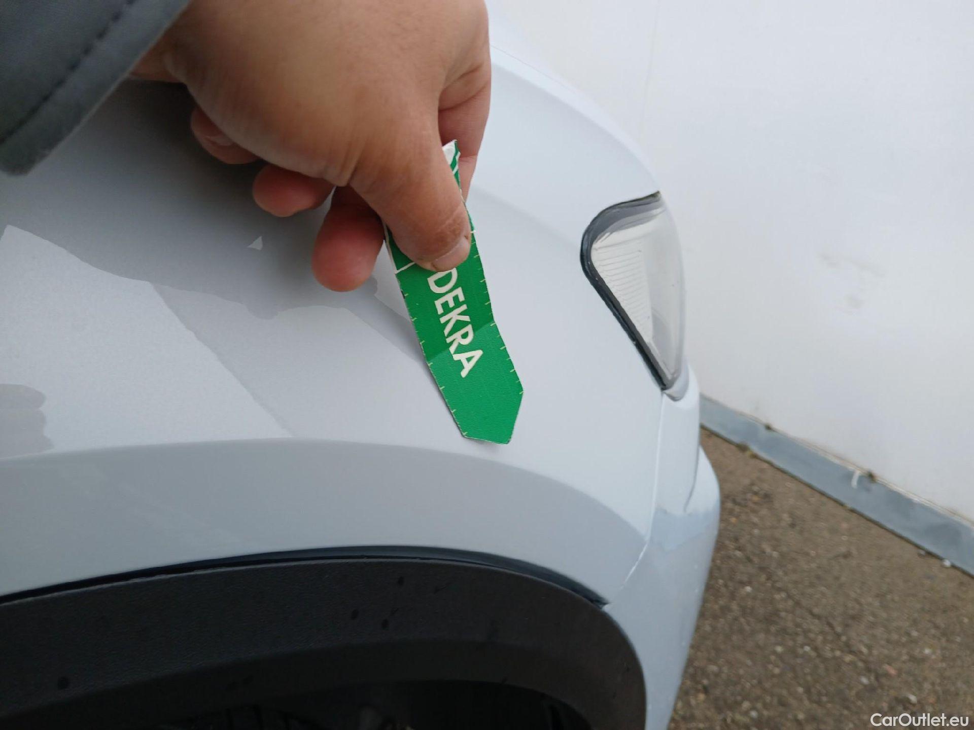  Volkswagen  T-ROC VOLKSWAGEN  / 2017 / 5P / todoterreno Edition 1.0 TSI 85kW (115CV) #21