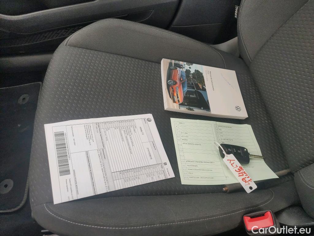  Volkswagen  Polo VOLKSWAGEN  / 2017 / 5P / berlina con portón Advance 1.0 TSI 70kW (95CV) #1