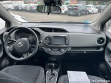  Toyota  Yaris TOYOTA  / 2017 / 5P / berlina con portón 1.5 100H Active #3