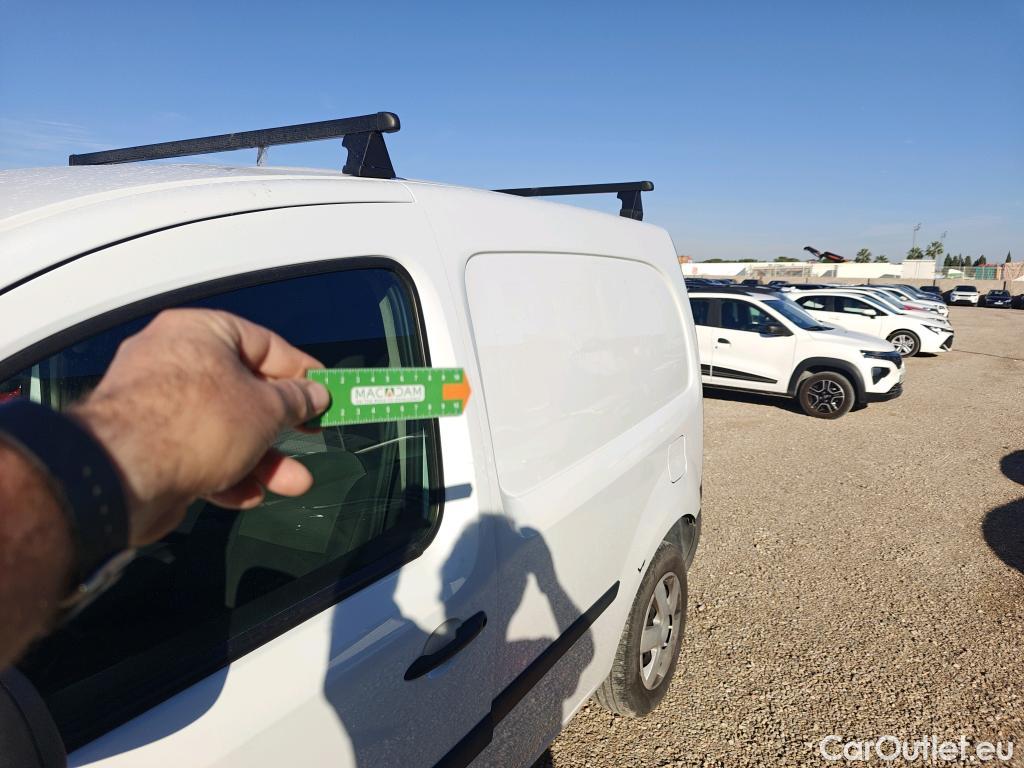  Nissan  NV200 NISSAN NV250 / 2019 / 4P / furgón 2pl 1.5dCi 70 kW (95CV) L1H1 ÓPTIMA #29