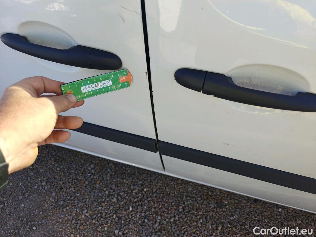  Nissan  NV200 NISSAN NV250 / 2019 / 4P / furgón 2pl 1.5dCi 70 kW (95CV) L1H1 ÓPTIMA #15