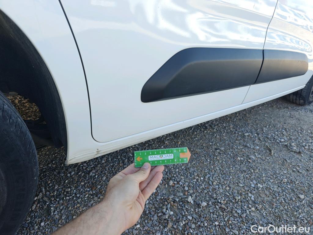  Opel  Combo OPEL  / 2018 / 3P / furgón derivado de turismo 1.6 TD S/S 74kW (100CV) Express L H1 650 #8