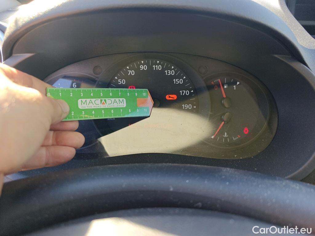  Nissan  NV200 NISSAN NV250 / 2019 / 4P / furgón 2pl 1.5dCi 70 kW (95CV) L1H1 ÓPTIMA #37