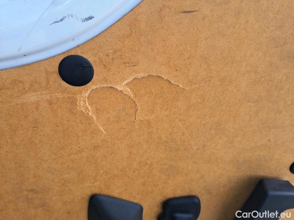  Nissan  NV400 NISSAN  / 2011 / 4P / furgón L2H2 3,5T 2.3dCi 99kW FWD Comfort #45