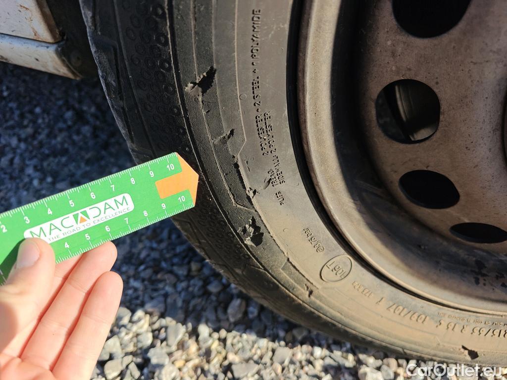  Opel  Vivaro OPEL  / 2019 / 4P / furgón 1.5 Diésel 74kW (100CV) M Inc. Select #38