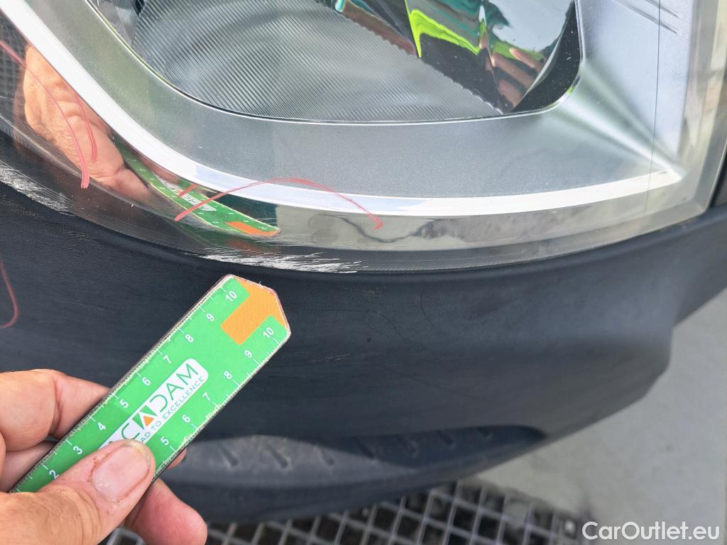  Nissan  NV400 NISSAN  / 2011 / 4P / furgón L2H2 3,5T 2.3dCi 99kW FWD Comfort #36