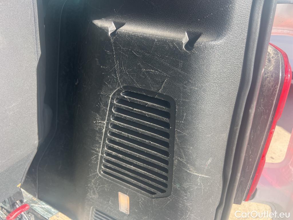  Opel  Vivaro OPEL  / 2019 / 4P / combi 1.5 Diésel 88kW (120CV) M Std Express #45