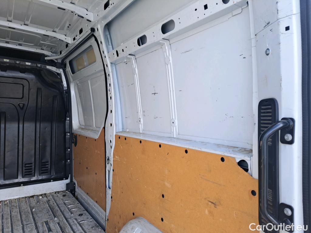  Nissan  NV400 NISSAN  / 2011 / 4P / furgón L2H2 3,5T 2.3dCi 99kW FWD Comfort #9