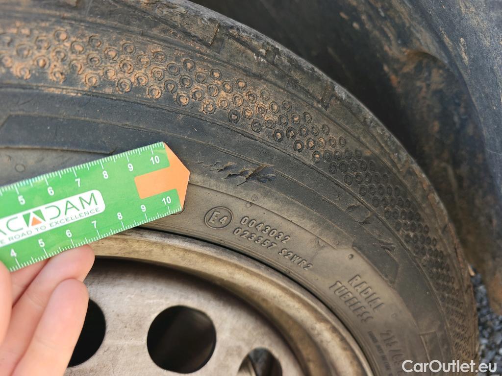  Opel  Vivaro OPEL  / 2019 / 4P / furgón 1.5 Diésel 74kW (100CV) M Inc. Select #39