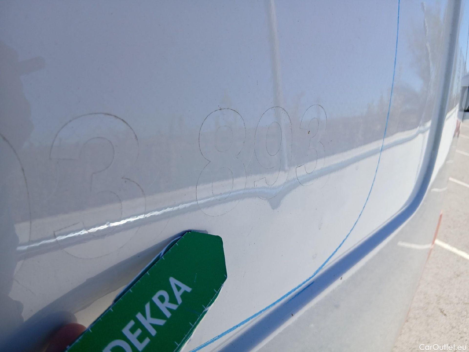  Peugeot  Expert  Furgón Premium Standard 1.5 HDI 120CV MT6 E6d #34