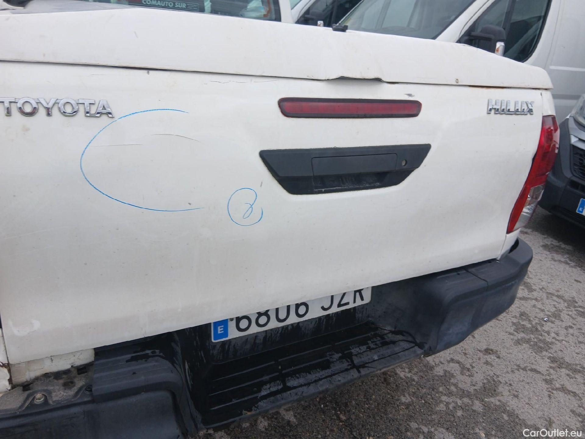  Toyota  Hilux TOYOTA  VU 4p 7G pickup 2.4 D-4D Cabina Doble GX 4x4 #27