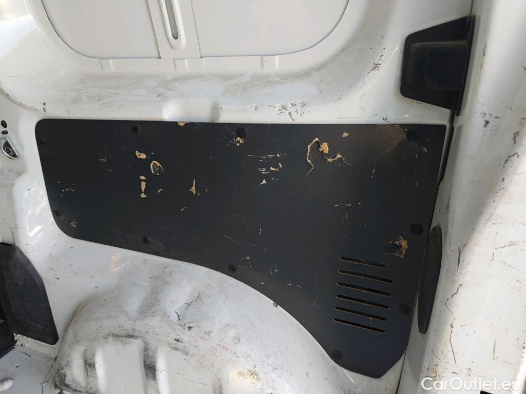  Opel  Vivaro OPEL  / 2019 / 4P / furgón 1.5 Diésel 74kW (100CV) M Inc. Select #53