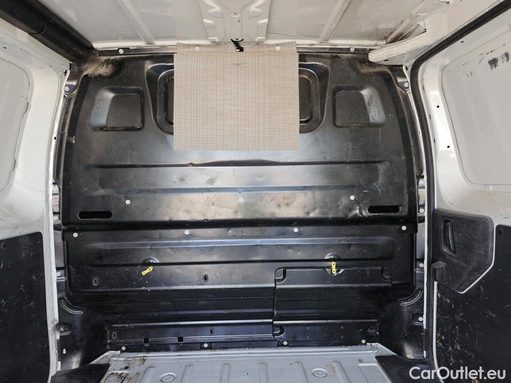  Opel  Vivaro OPEL  / 2019 / 4P / furgón 1.5 Diésel 74kW (100CV) M Inc. Select #34