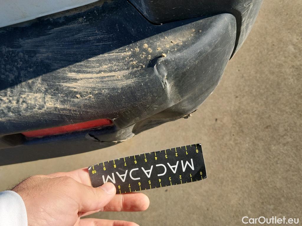  Renault  Trafic RENAULT  / 2019 / 4P / furgón Furgón 29 L2H2 Energy BluedCi 107 kW #18