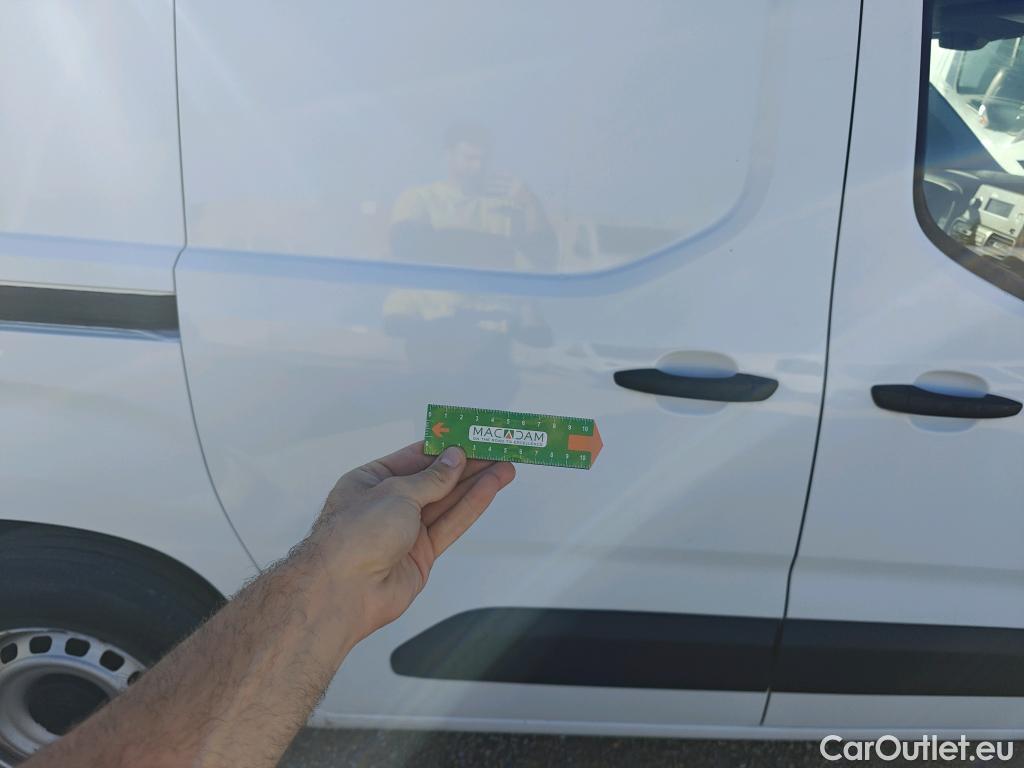  Opel  Combo OPEL  / 2018 / 3P / furgón derivado de turismo 1.6 TD S/S 74kW (100CV) Express L H1 650 #29