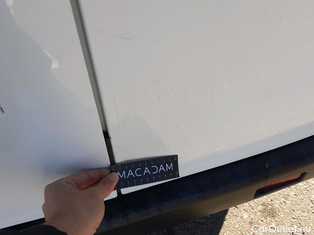  Nissan  NV200 NISSAN e- / 2009 / 4P / furgón Furgón 4p 40 kWh PROFESIONAL #7