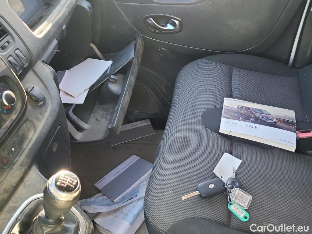  Renault  Trafic RENAULT  / 2019 / 4P / furgón Furgón 29 L2H2 Energy BluedCi 107 kW #30