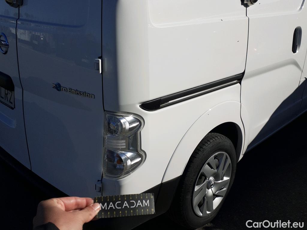  Nissan  NV200 NISSAN e- / 2009 / 4P / furgón Furgón 4p 40 kWh PROFESIONAL #1