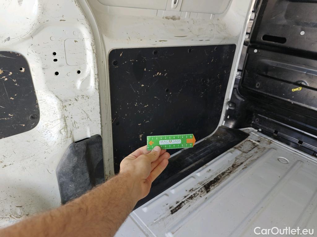  Opel  Vivaro OPEL  / 2019 / 4P / furgón 1.5 Diésel 74kW (100CV) M Inc. Select #12