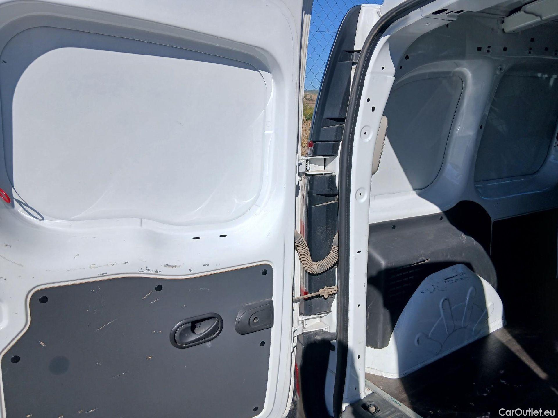  Renault  Kangoo  II Furgón Professional 1.5 dCi 95CV MT6 E6dT #4