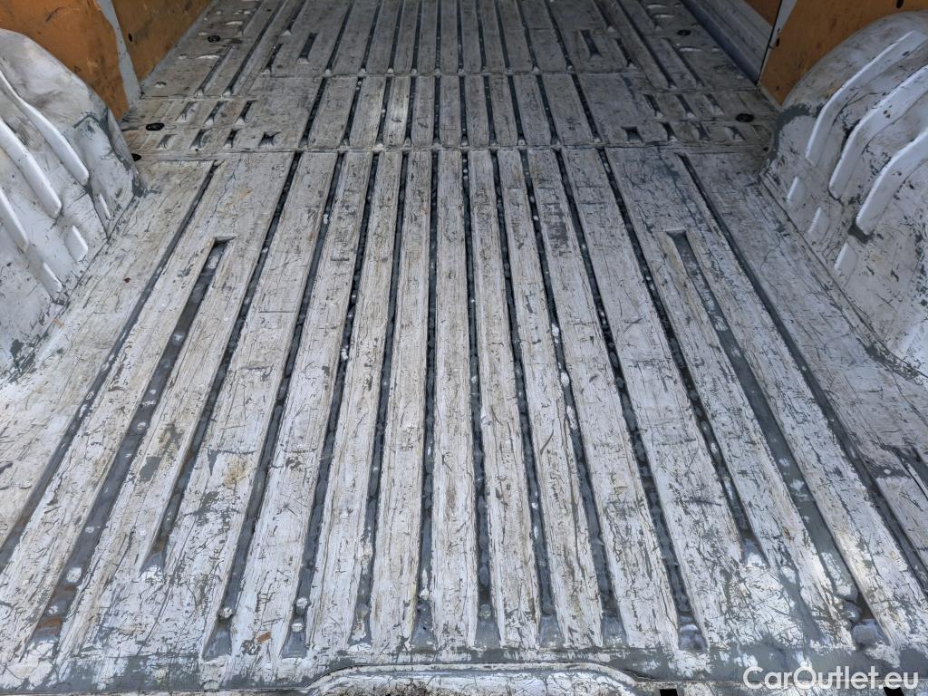  Nissan  NV400 NISSAN  / 2011 / 4P / furgón L2H2 3,5T 2.3dCi 99kW FWD Comfort #10