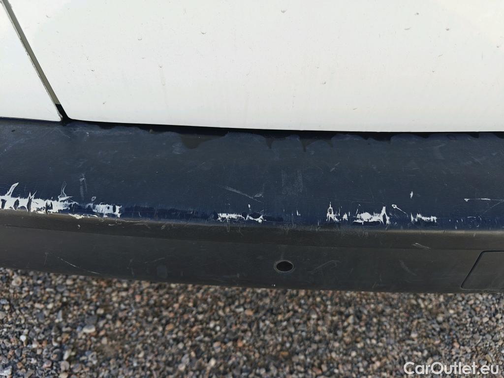  Opel  Vivaro OPEL  / 2019 / 4P / furgón 1.5 Diésel 74kW (100CV) M Inc. Select #64