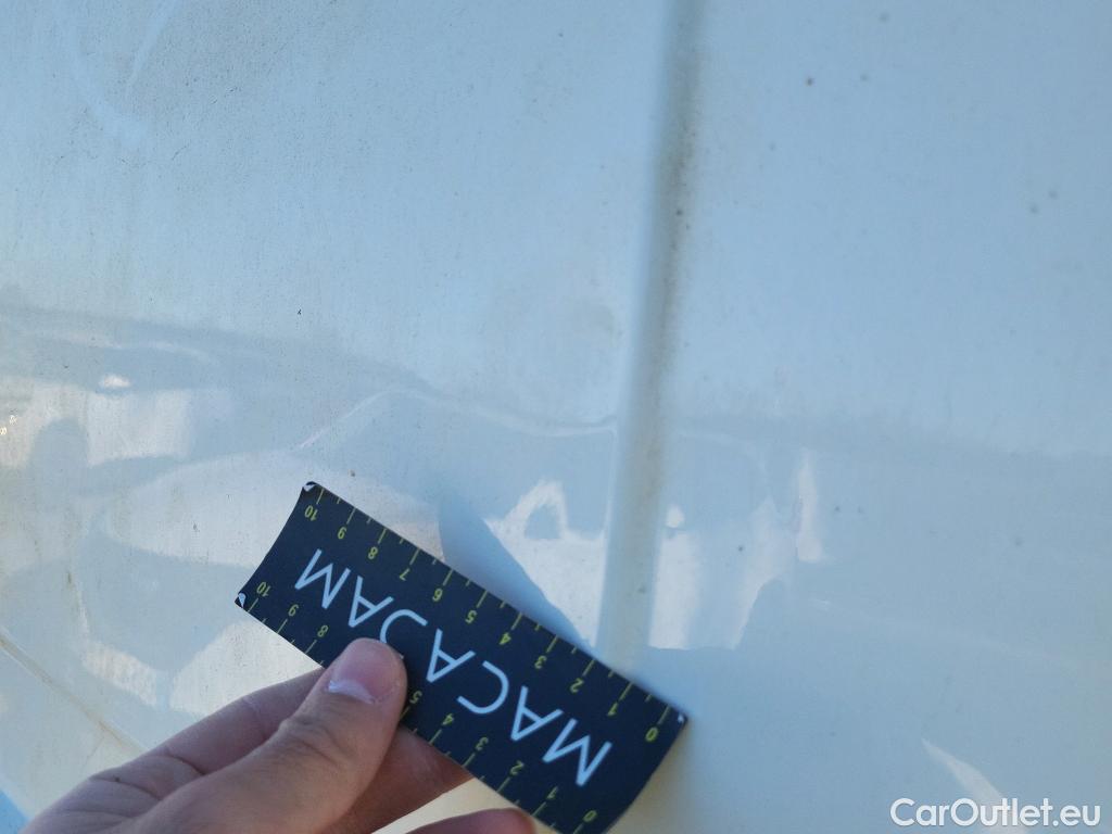  Renault  Trafic RENAULT  / 2019 / 4P / furgón Furgón 29 L2H2 Energy BluedCi 107 kW #14