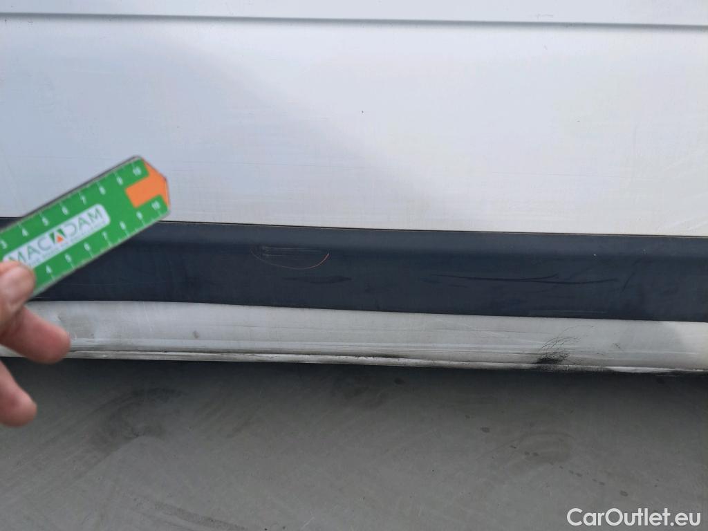  Nissan  NV400 NISSAN  / 2011 / 4P / furgón L2H2 3,5T 2.3dCi 99kW FWD Comfort #67