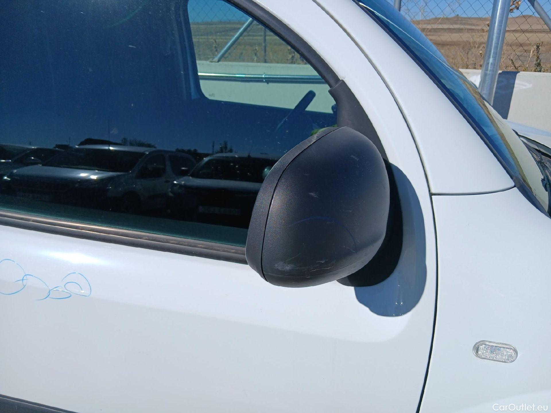  Renault  Kangoo  II Furgón Professional 1.5 dCi 95CV MT6 E6dT #23