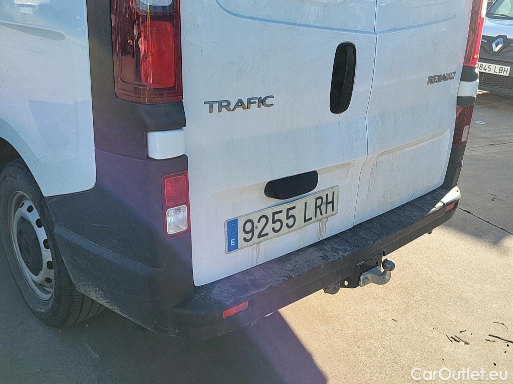 Renault  Trafic RENAULT  / 2019 / 4P / furgón Furgón 29 L2H2 Energy BluedCi 107 kW #17