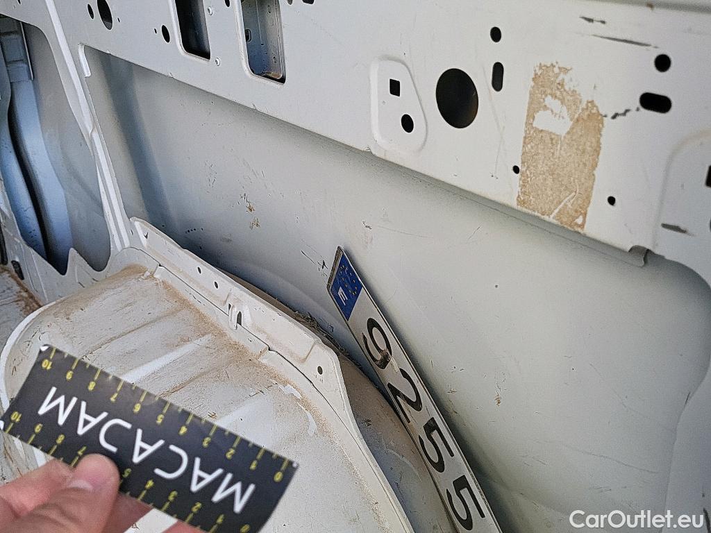  Renault  Trafic RENAULT  / 2019 / 4P / furgón Furgón 29 L2H2 Energy BluedCi 107 kW #4