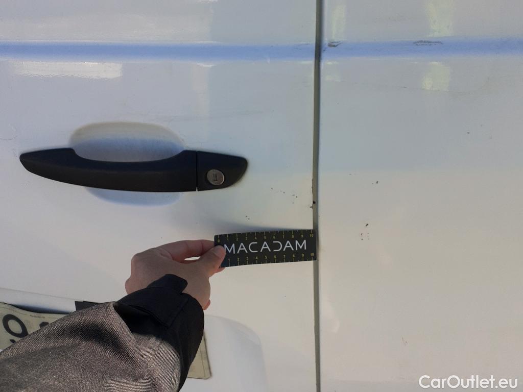  Peugeot  Partner PEUGEOT  VU 4p 2G furgón derivado de Furgón Confort PackL2 BlueHDi 73KW (100) #1