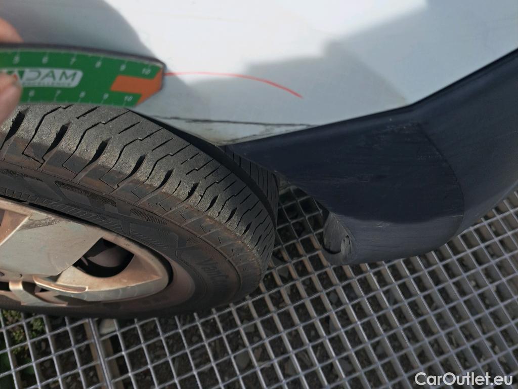  Nissan  NV400 NISSAN  / 2011 / 4P / furgón L2H2 3,5T 2.3dCi 99kW FWD Comfort #73