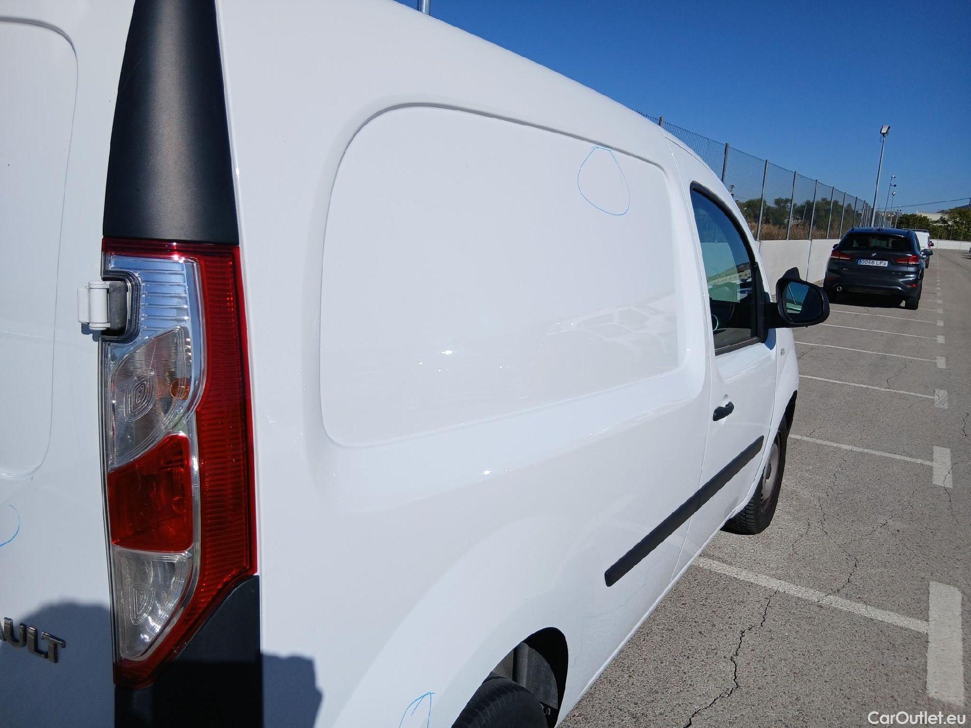  Renault  Kangoo  II Furgón Professional 1.5 dCi 95CV MT6 E6dT #18