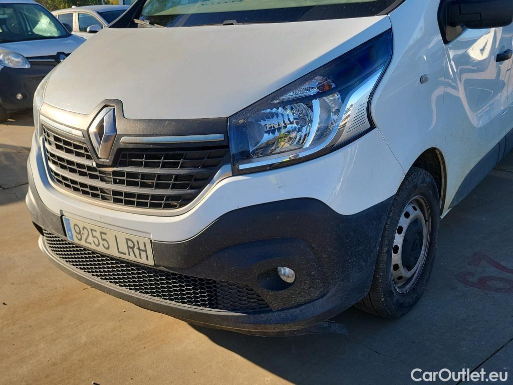  Renault  Trafic RENAULT  / 2019 / 4P / furgón Furgón 29 L2H2 Energy BluedCi 107 kW #21